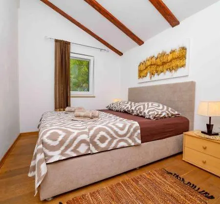 Apartment Bozica *